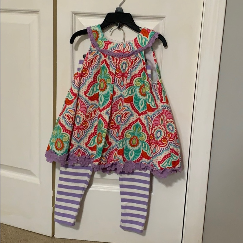 Little girls matching set